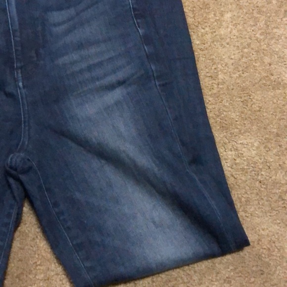 AMERICAN EAGLE curvy highest rise dark wash skinny jeans V26 - Picture 4 of 8